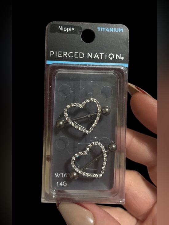Pierced Nation Jewelry - Pierced Nation Titanium Heart Nipple Rings - Silver Crystal Heart